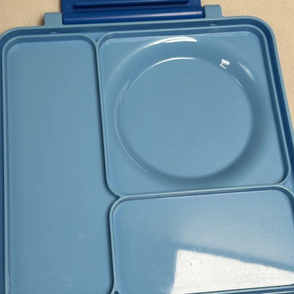 OmieBox Insulated Bento Box, 3 compartments, MISSING HOT FOOD CONTAINER